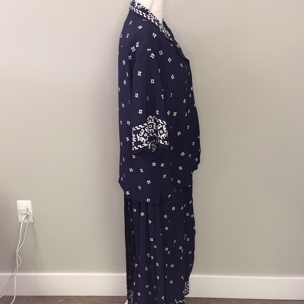 Chaus Navy Blue & White Women’s Top & Skirt Sz 16 - Picture 2 of 6